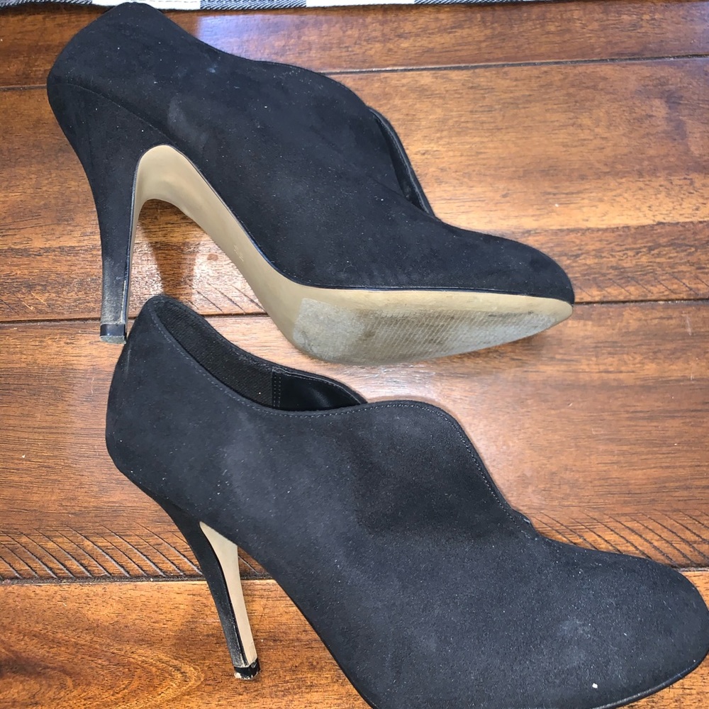 Booties - Picture 3 of 7